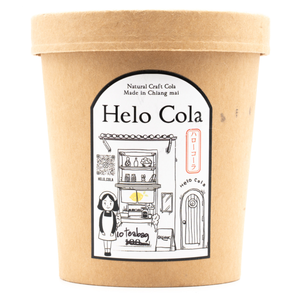 Helo Cola Tea (Thai) 、正面